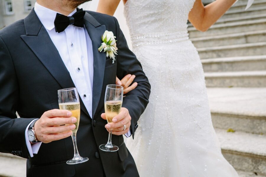 Jak se správně obléct na svatbu jako host?