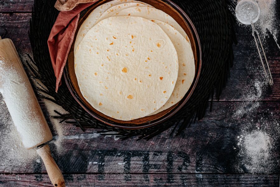 Co z tortilly: 4 chutné recepty na sladký i slaný způsob