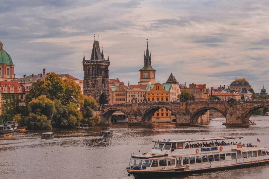 Vlastenecká znamení zvěrokruhu: 4 největší partioti