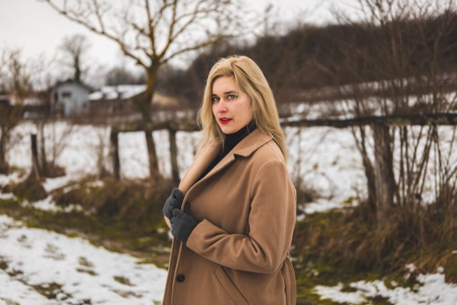 Nejhezčí zimní kabáty pro ženy 40+: Zvolte nedbalou eleganci