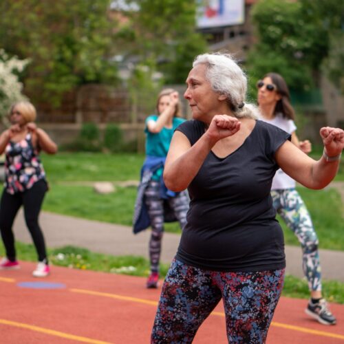 Nejhorší cvičení pro seniorky: těmto 5 aktivitám se raději vyhněte!