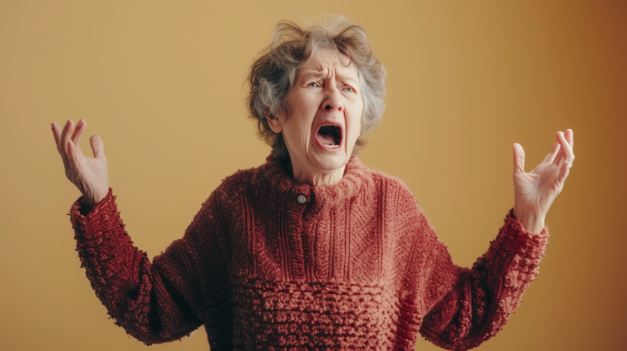 Nejhorší svetry pro seniorky: nenosíte jeden z těchto 5 i vy?